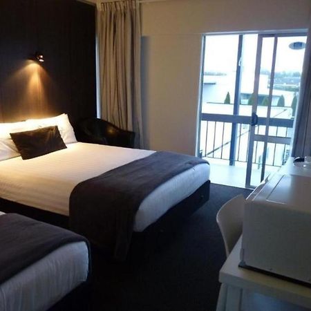 The Riccarton Hotel Christchurch Kültér fotó
