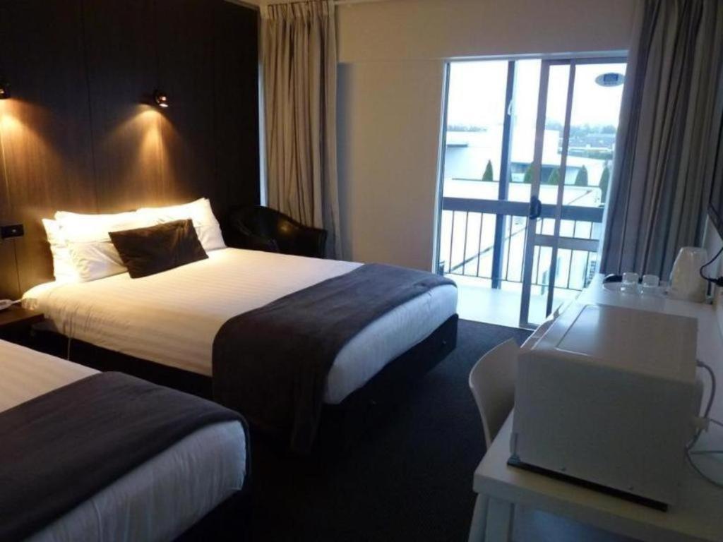 The Riccarton Hotel Christchurch Kültér fotó