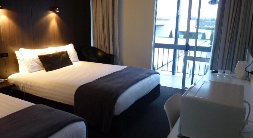 The Riccarton Hotel Christchurch Kültér fotó